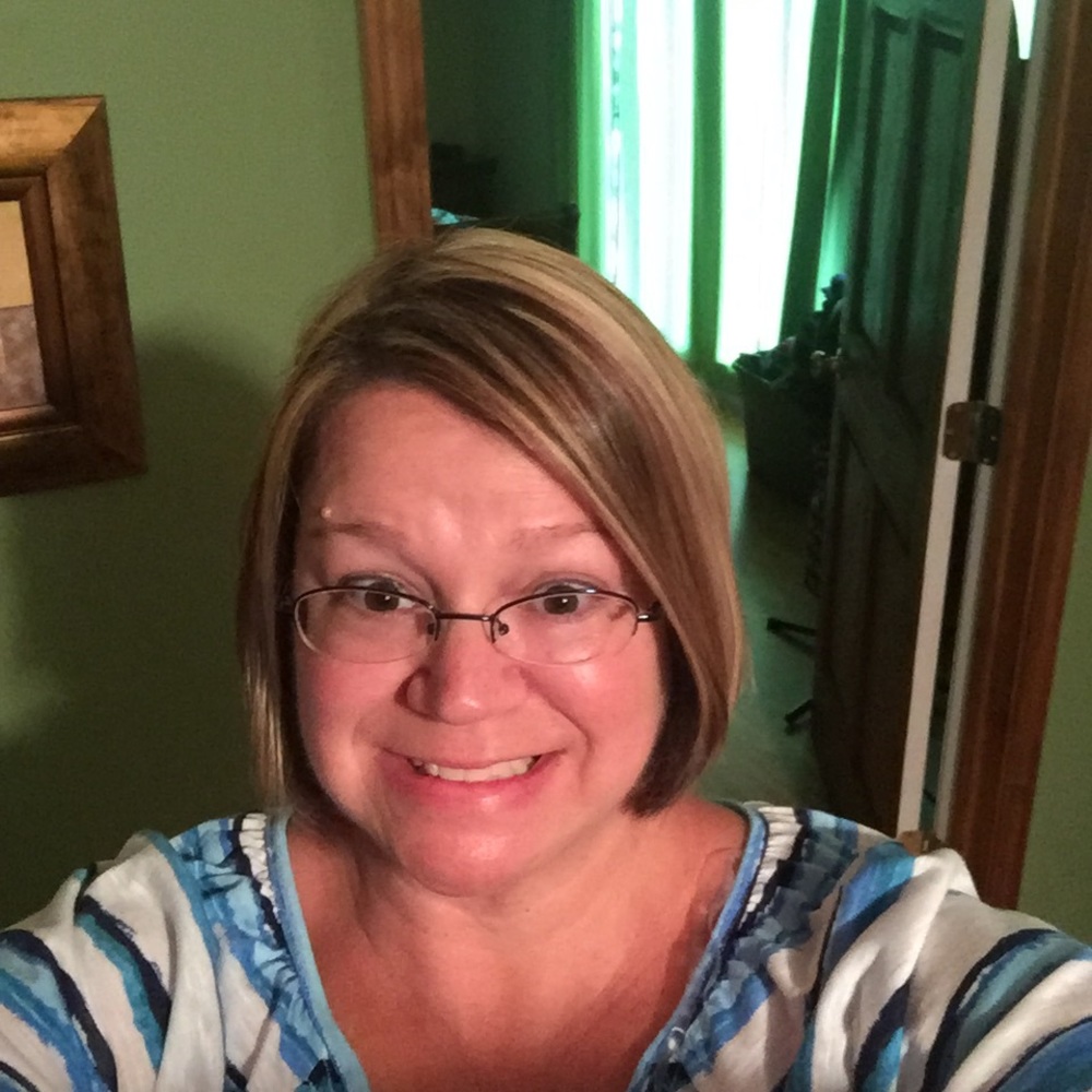 Meet your Posher, Stacy